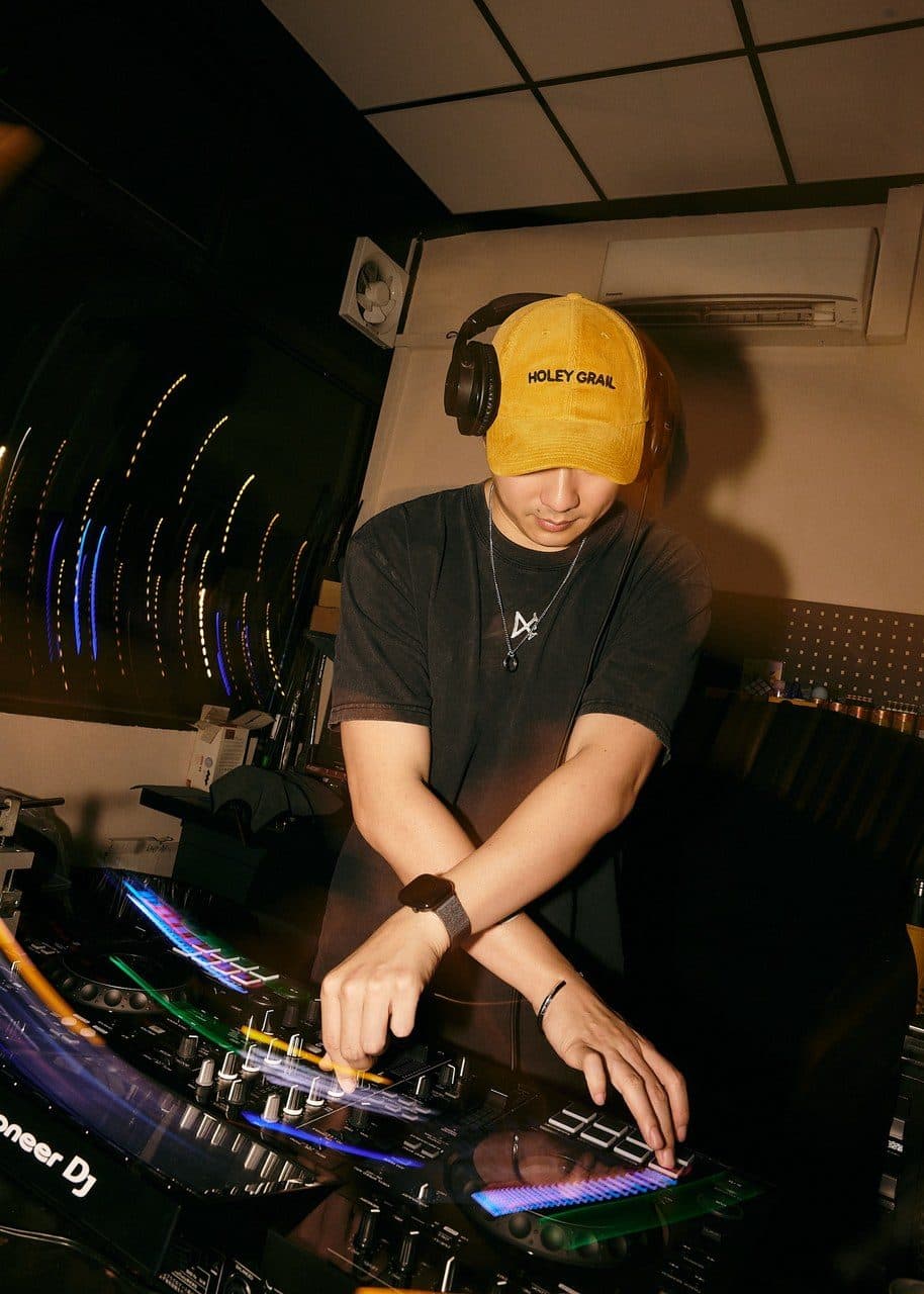 A DJ playing at an Avaday night